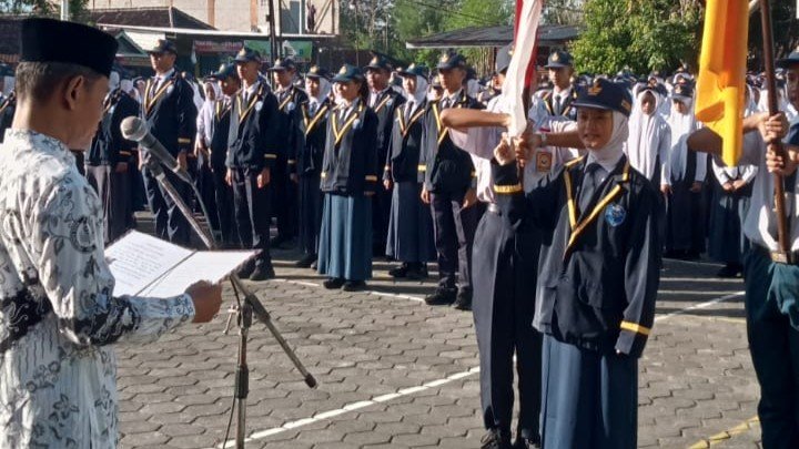 Pelantikan Pengurus Osis SMP Negeri 1 Baturetno Masa Bakti 2026–2027: Langkah Baru Pengabdian Dan Kepemimpinan Remaja