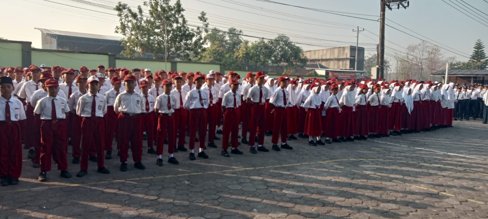 Pembukaan MPLS Tahun Ajaran 2026/2027: Kepala Sekolah Buka Secara Simbolis, Serukan Semangat dan Kebahagiaan bagi Murid Baru