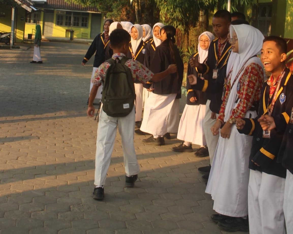 MPLS Hari Ketiga: Menumbuhkan Semangat Kebersamaan, Mengembangkan Potensi, Serta Meningkatkan Literasi Digital