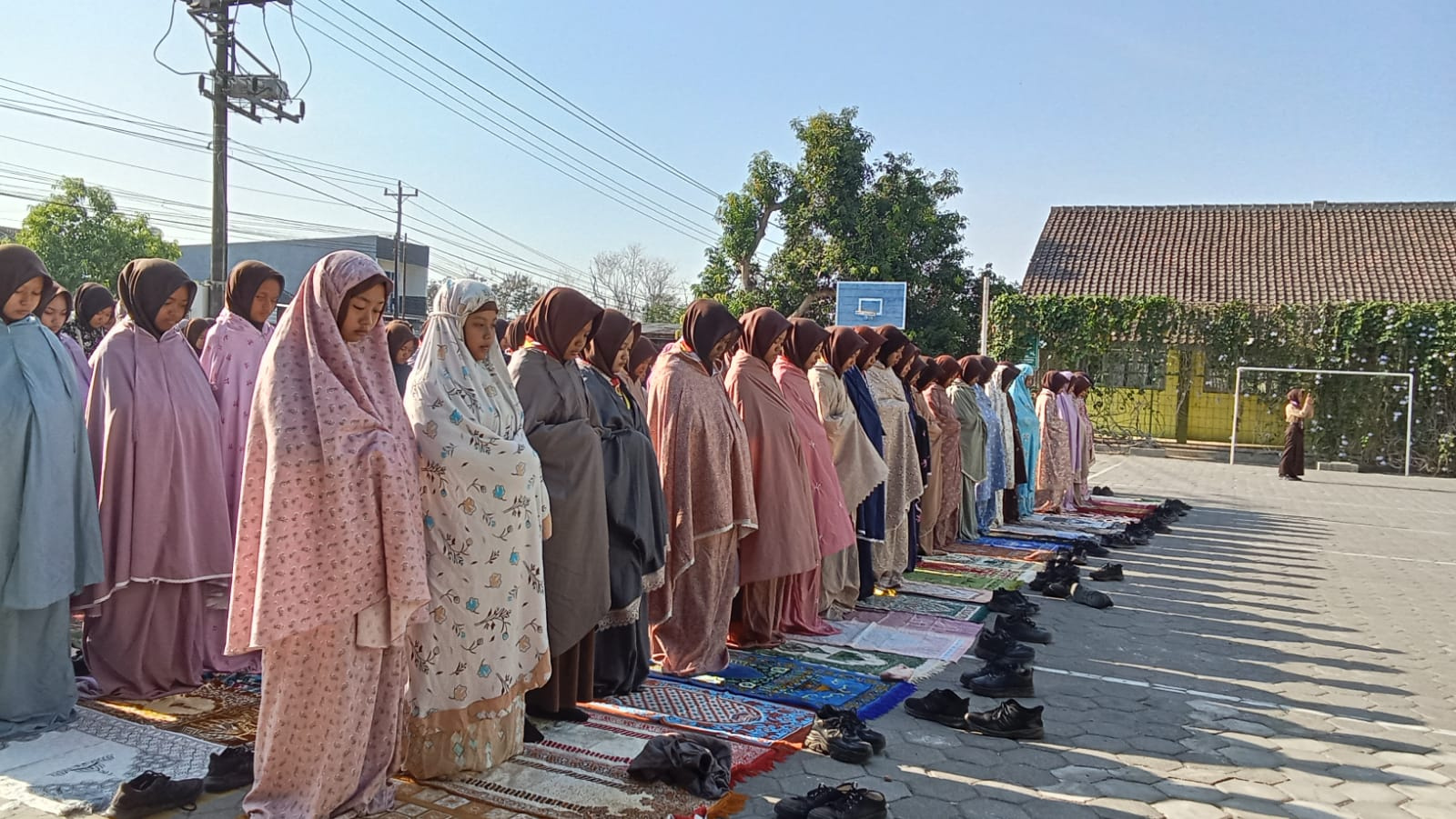 Berbeda Keyakinan, Tetap dalam Harmoni: Spensaba Bangun Karakter Spiritual