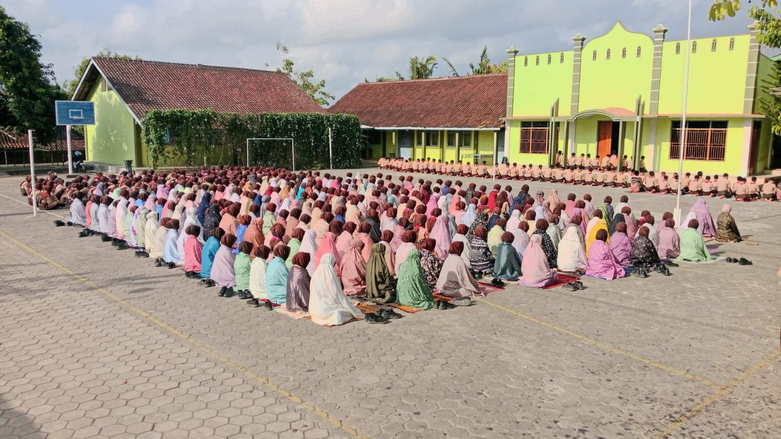 Pentingnya menjaga hubungan dengan Tuhan sejak dini