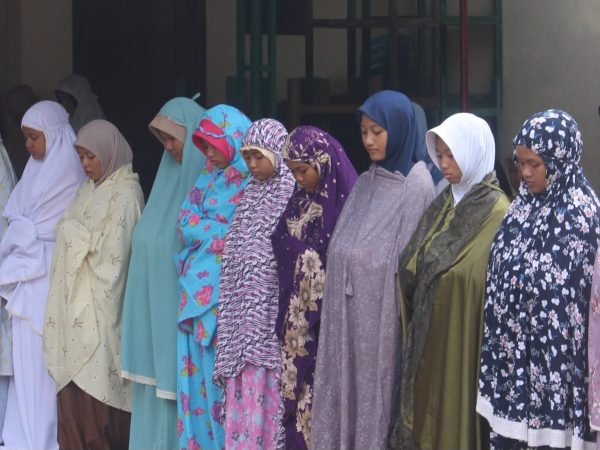 AGENDA PESANTREN KILAT SPENSABA MENGISI BULAN SUCI DENGAN KEGIATAN BERKAH